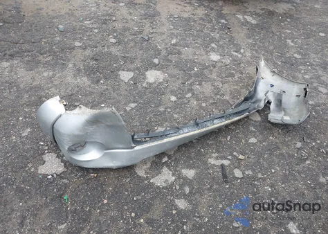 2007 Toyota Tacoma Prerunner V6 z USA, uszkodzony, nr VIN 5TEKU72NX7Z443779